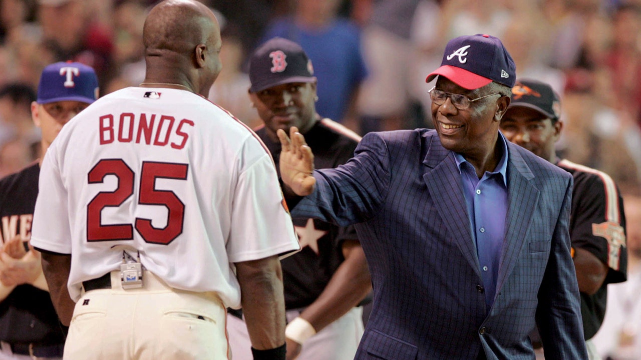 Barry Bonds on Hank Aaron's death: 'He is an icon, a legend and a