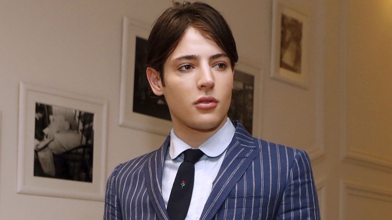 Harry Brant, fashion icon and son of Stephanie Seymour and Peter Brant, dies at 24
