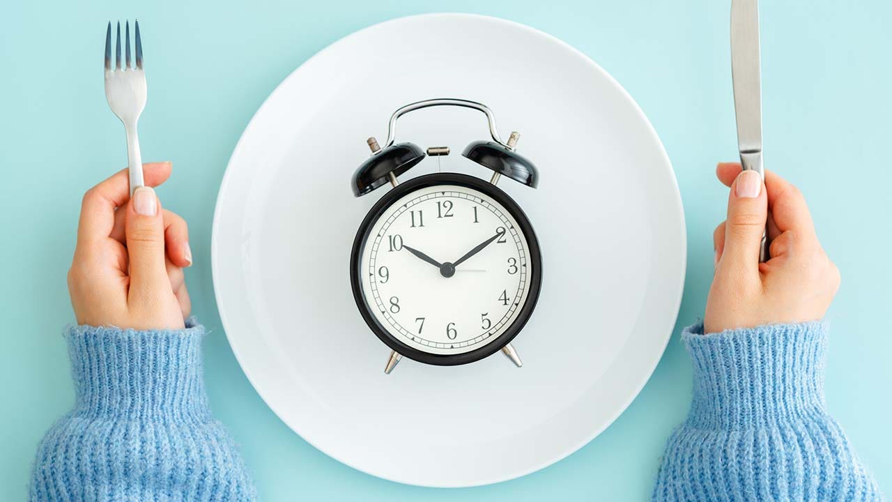 Intermittent fasting: Dietary cravings can be dangerous, experts warn