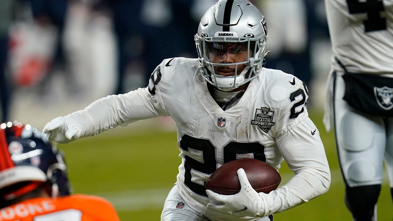 Josh Jacobs flew away from Las Vegas and his Raiders anger