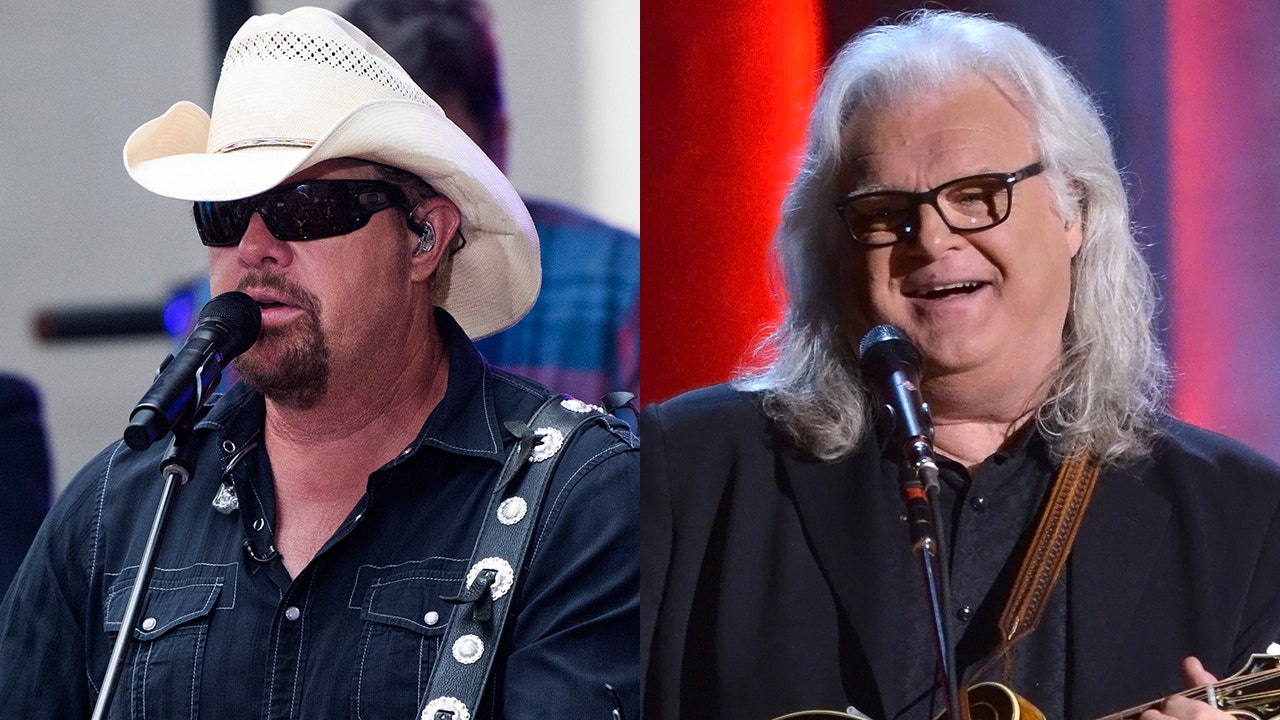 Toby Keith and Ricky Skaggs slammed on Twitter for accepting medals from Trump during impeachment