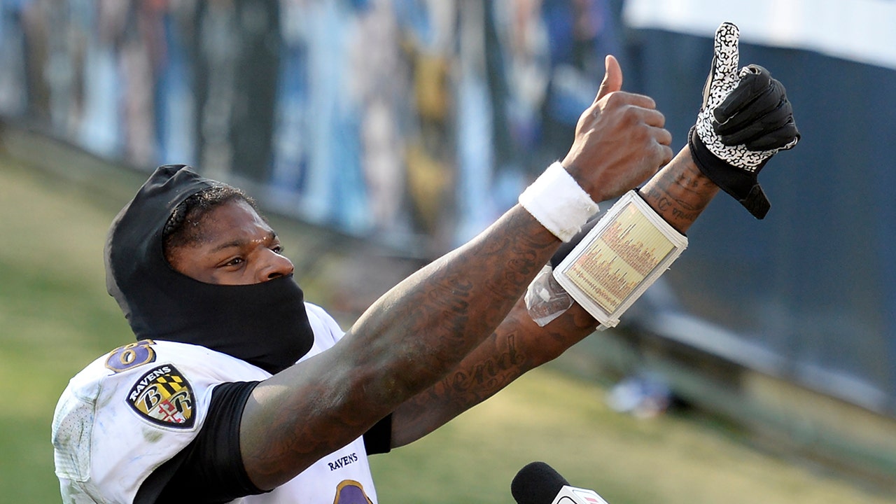 Ravens’ Lamar Jackson: ‘No reason’ for handshake after beating Titans defends the team’s logo celebration