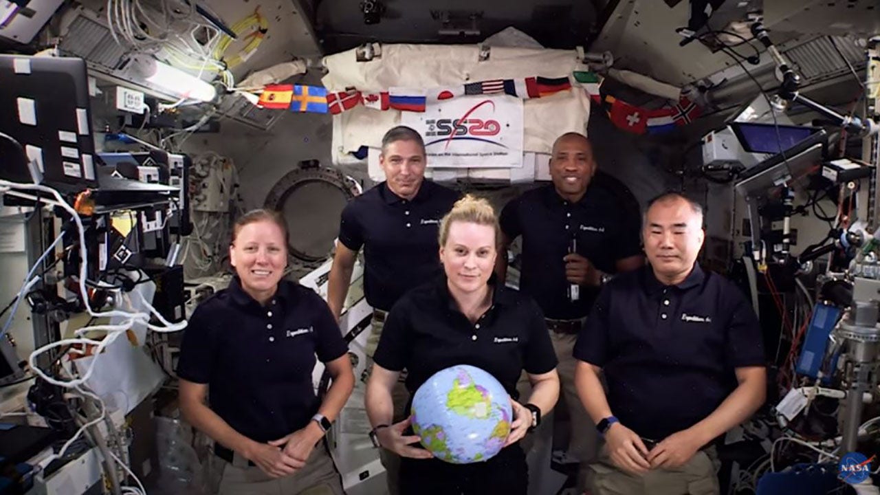 NASA ISS crew launches new year into space – with zero-gravity rotation