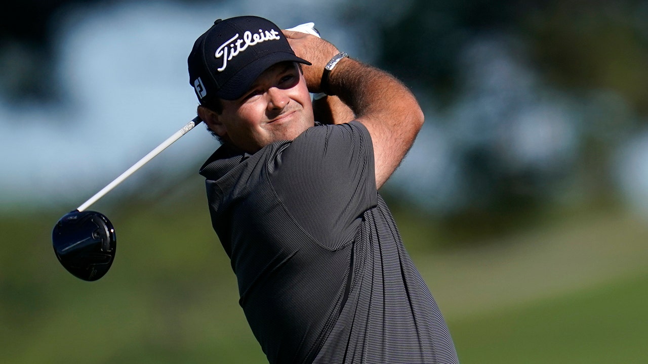 Patrick Reed under shot over built-in ball rule during Farmers Insurance Open
