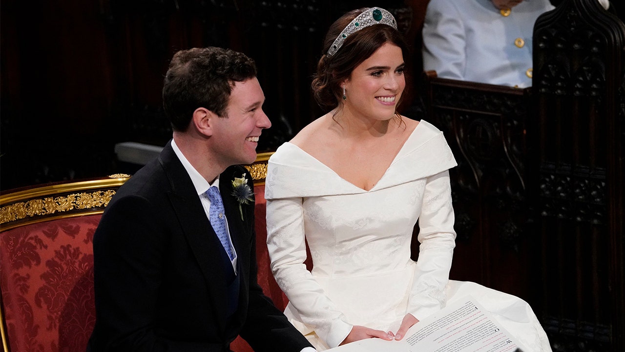 Princess eugenie shop third wedding dress