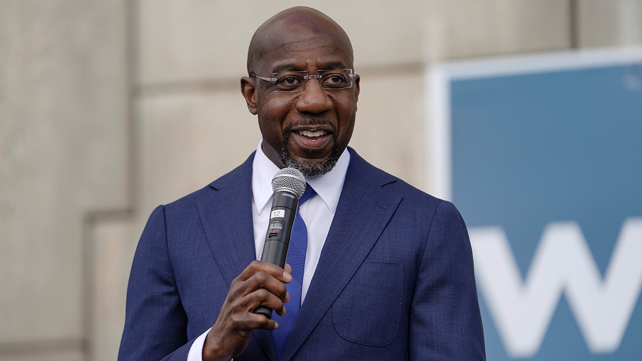 Raphael Warnock asks grads to guide US out of 'COVID-1619,' comparing virus to slavery: report