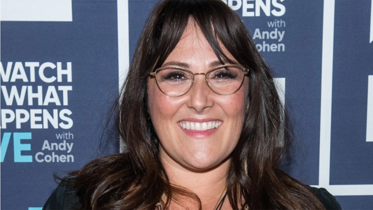 Ricki Lake shares details about her proposal: 'I was naked in the jacuzzi'