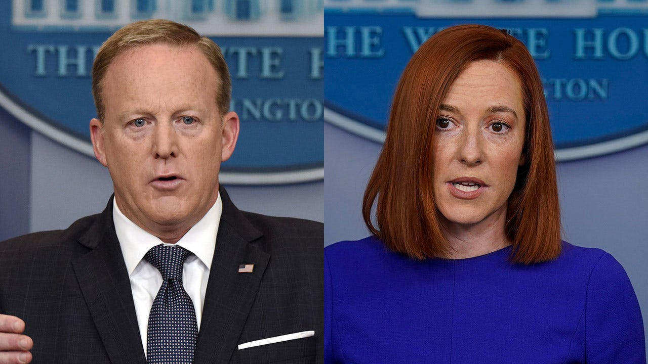 Sean Spicer bashes CBS reporter calling revival of Trump press custom 'new tradition': 'Try to fake it better'
