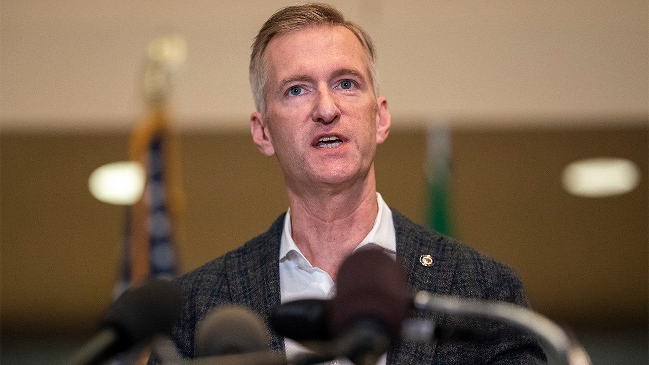 Portland mayor now says police ‘hands off’ riot response was ‘not the right strategy’