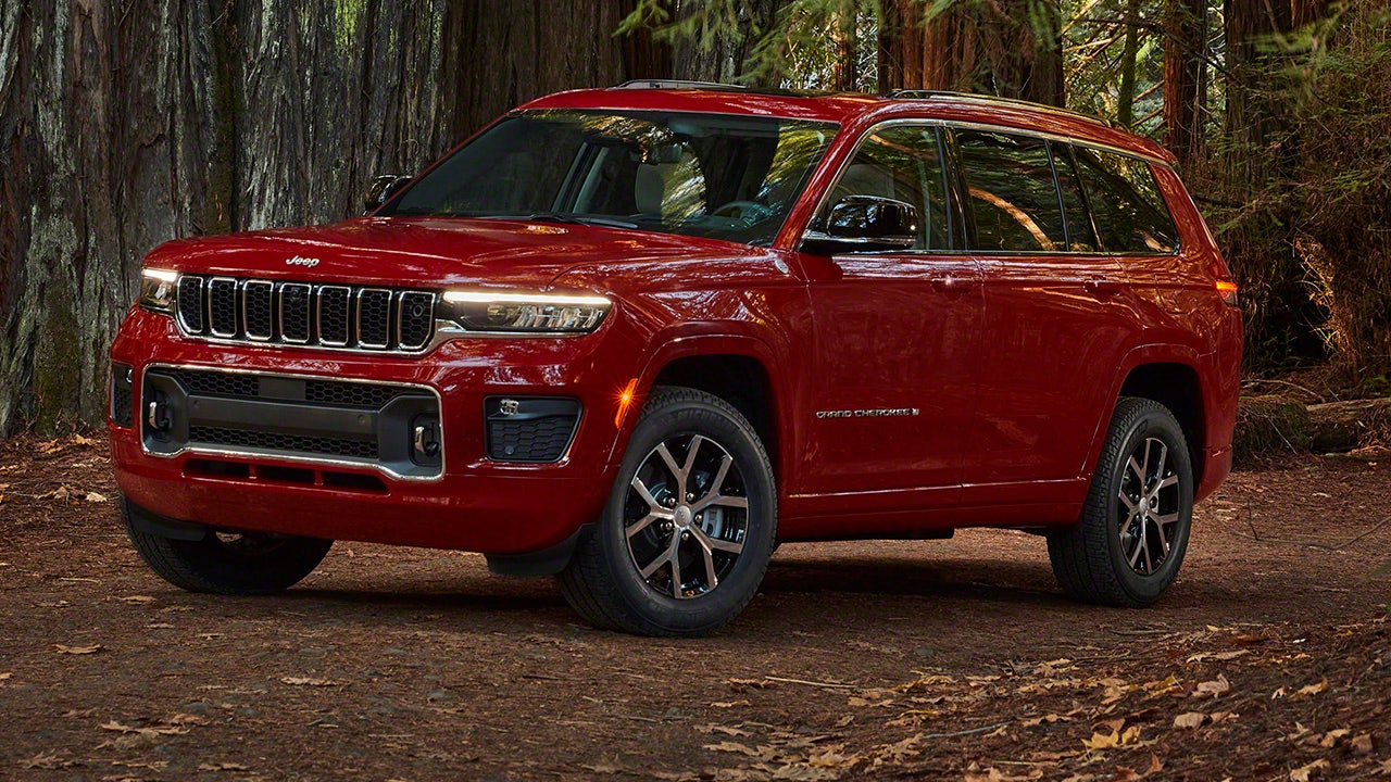 Big news: 2021 Jeep Grand Cherokee L unveiled with seating for 7 and spy cam