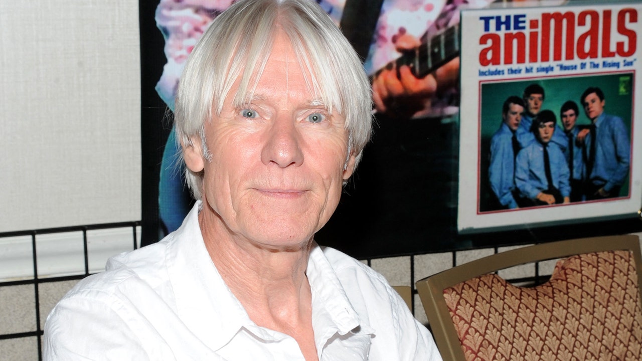 Hilton Valentine, guitarist of The Animals, dead at 77