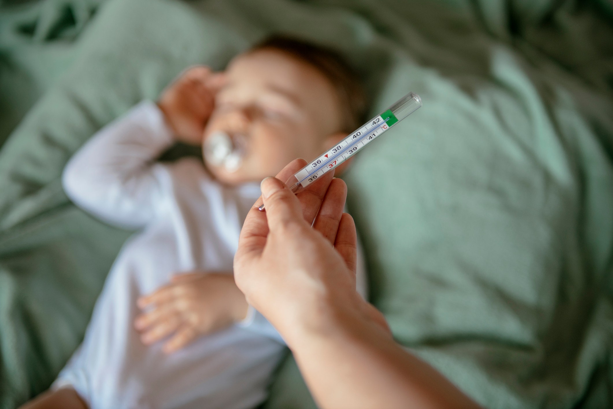 Post-COVID, many parents are giving kids fever-reducing medicine when it's not necessary: study