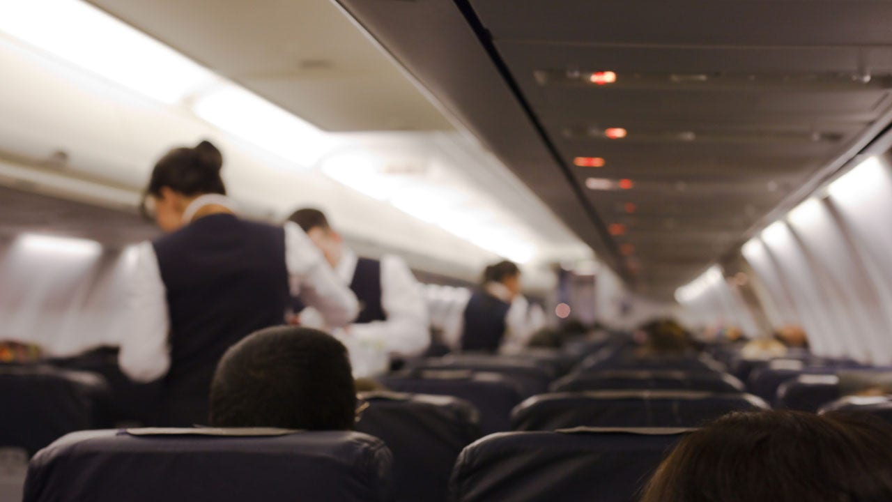 Delta recognizes flight attendant who went the extra mile to help new family