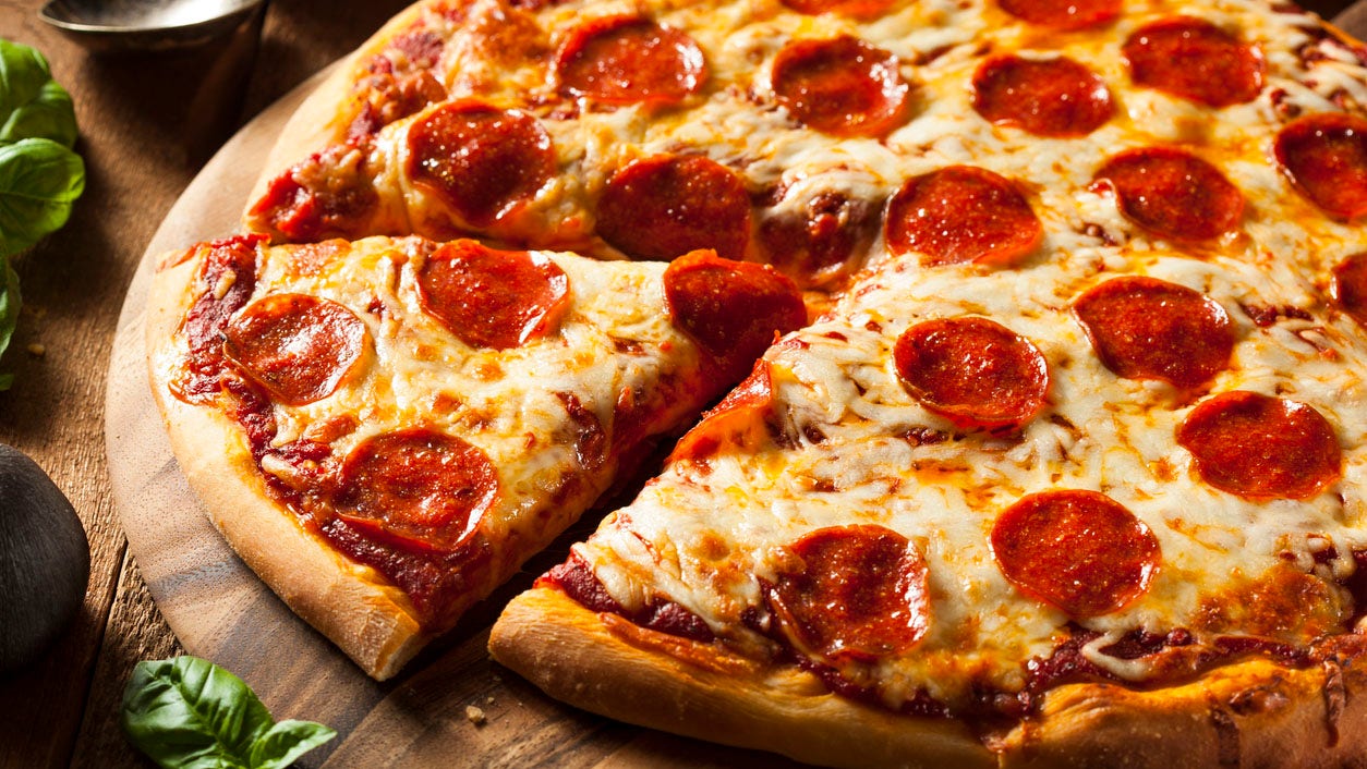 Company pays $ 500 for someone to watch Netflix, and eats pizza all day