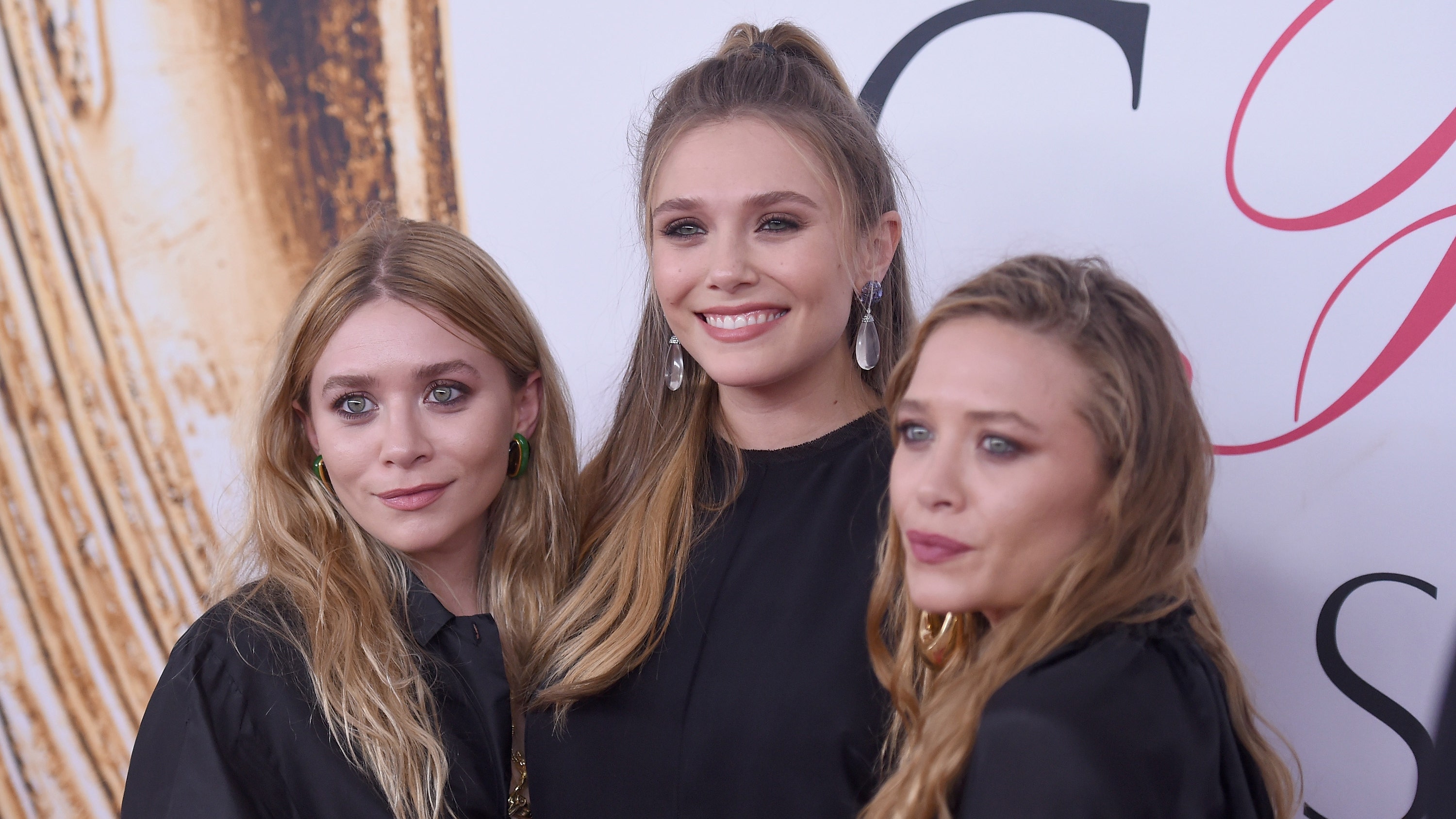Elizabeth Olsen says growing up with famous sisters was a 'unique' experience - Fox News