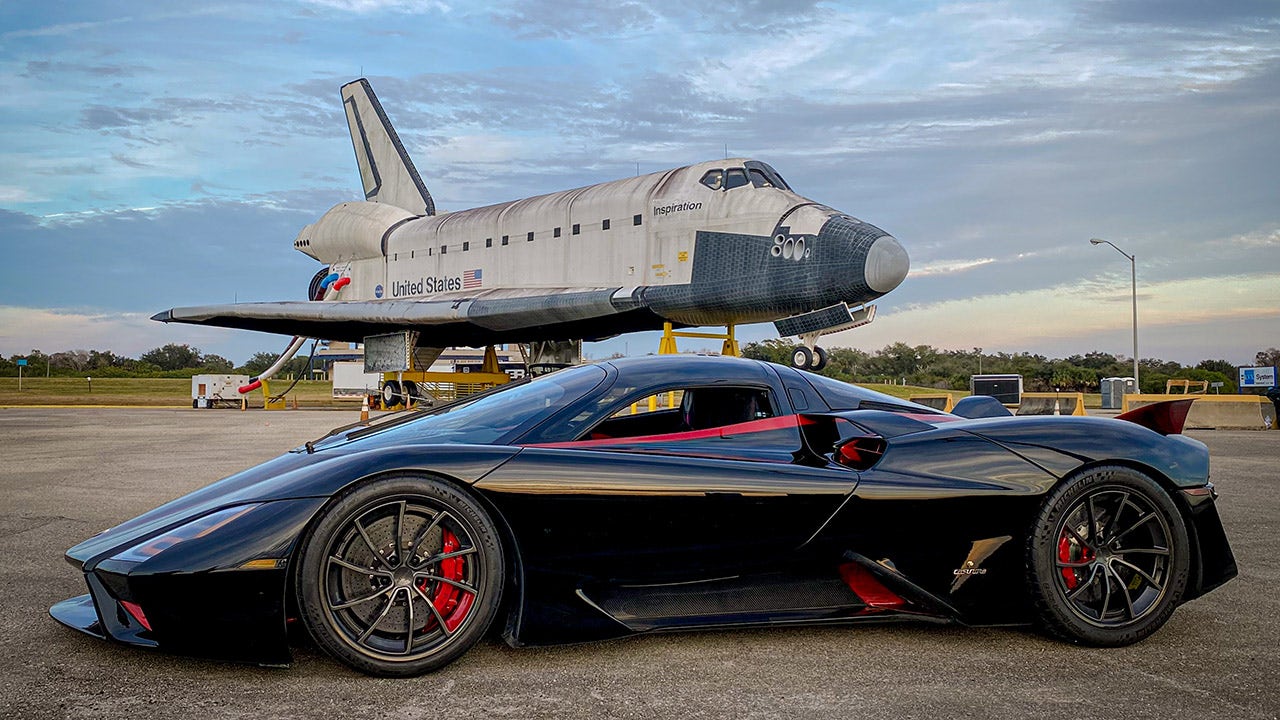 $1.9 million SSC Tuatara supercar wrecked on the way to 300 mph run