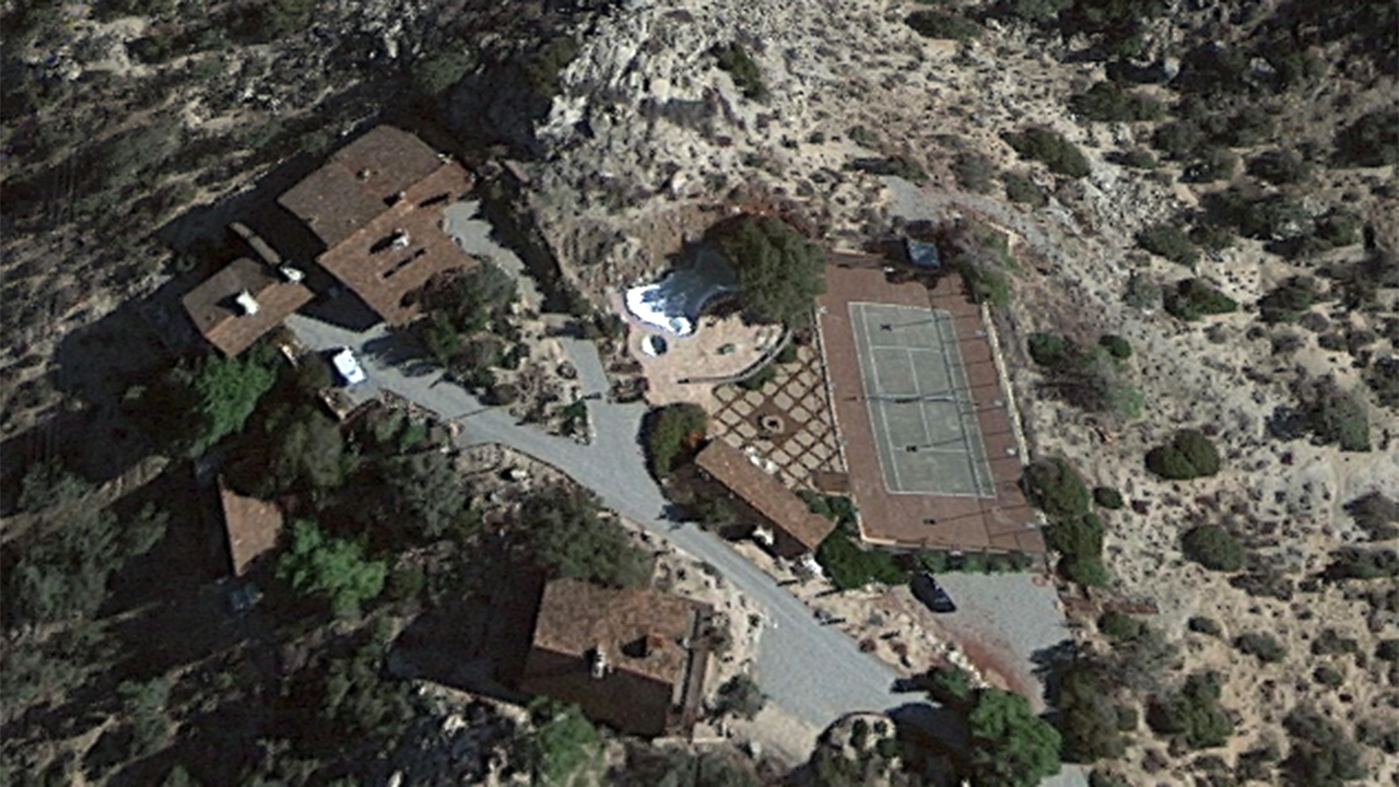 Frank Sinatra’s desert Villa Maggio escapes back to market