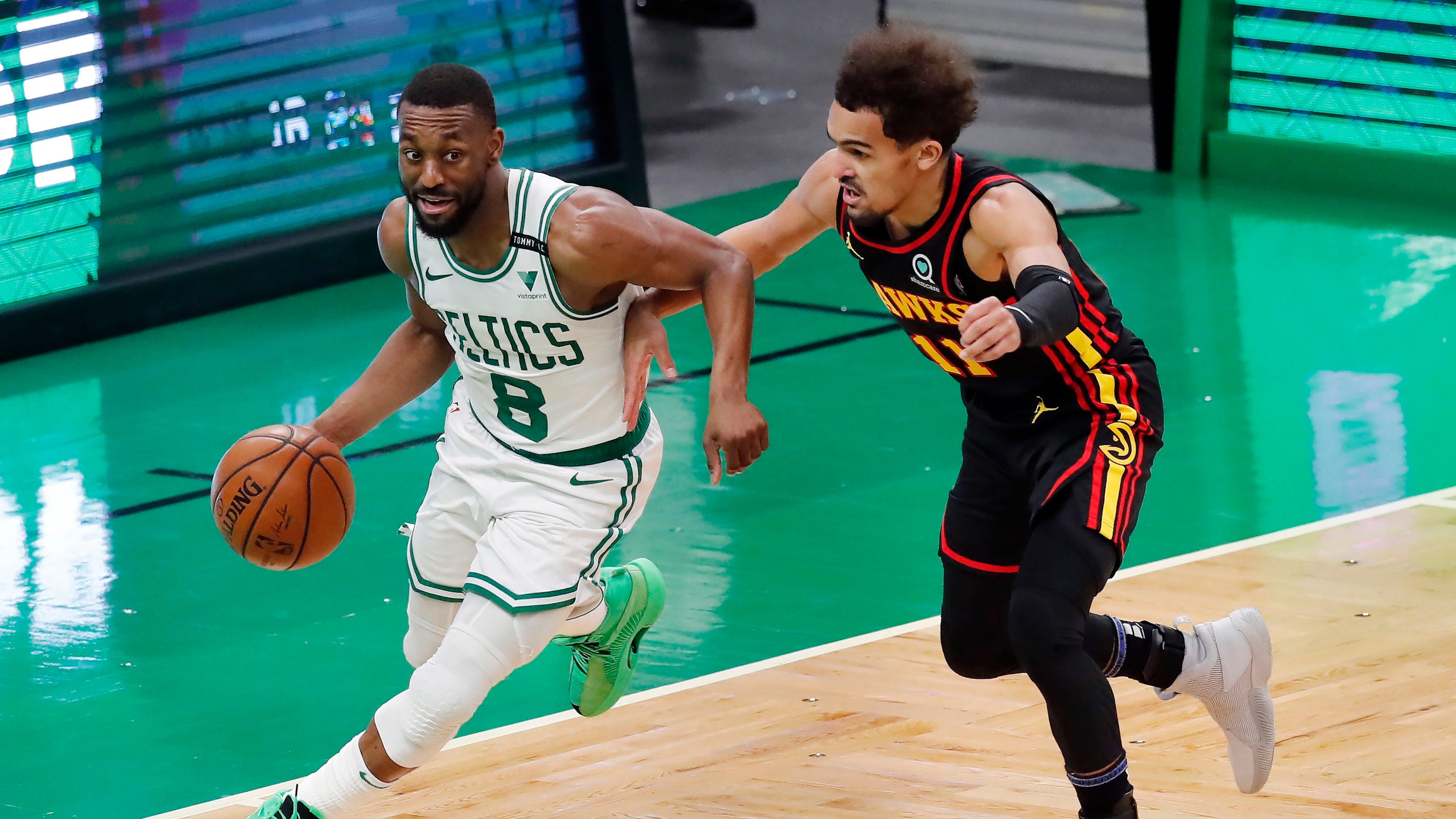Kemba Walker scores 28 in return, Celtics down Hawks 121-109