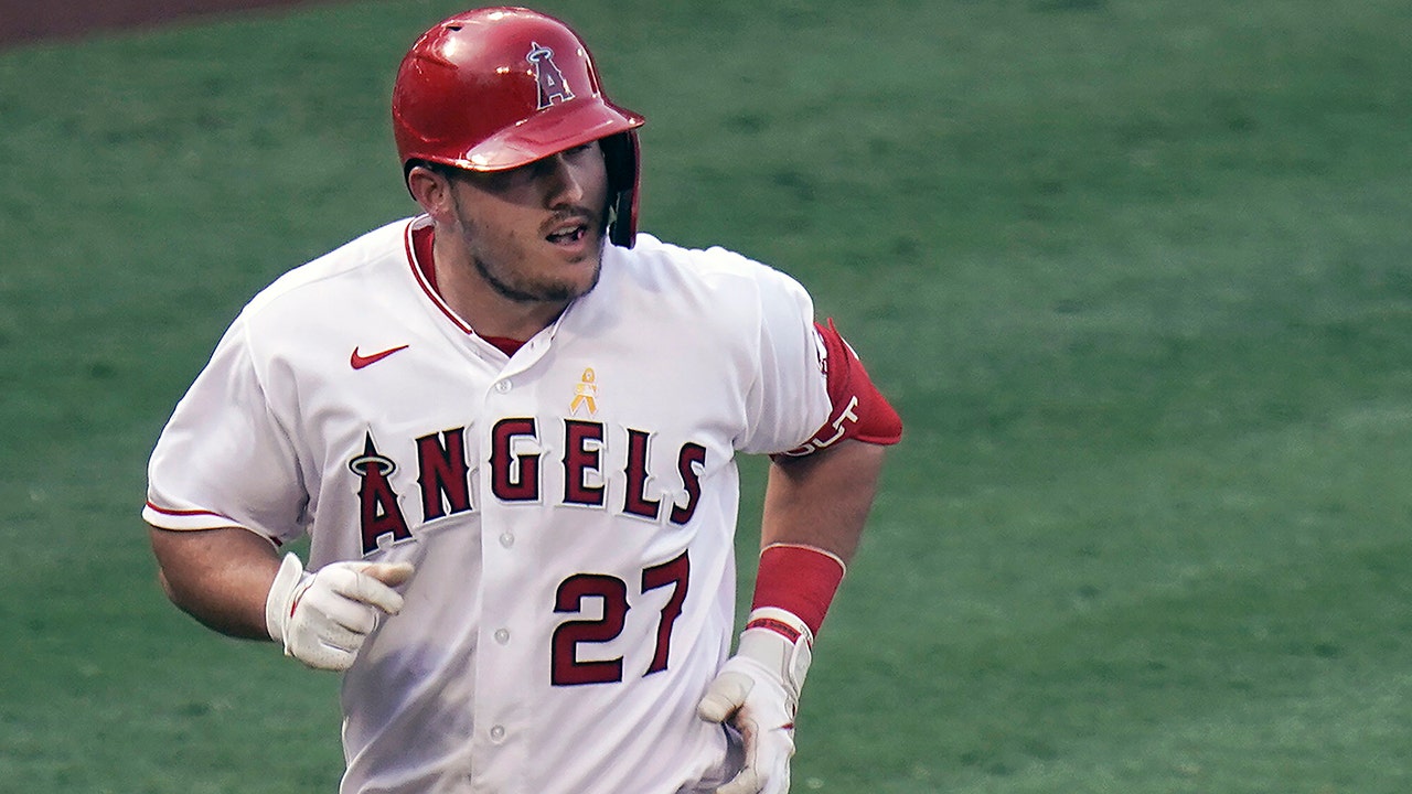 Angels GM reiterates no plans to shut down Trout for year