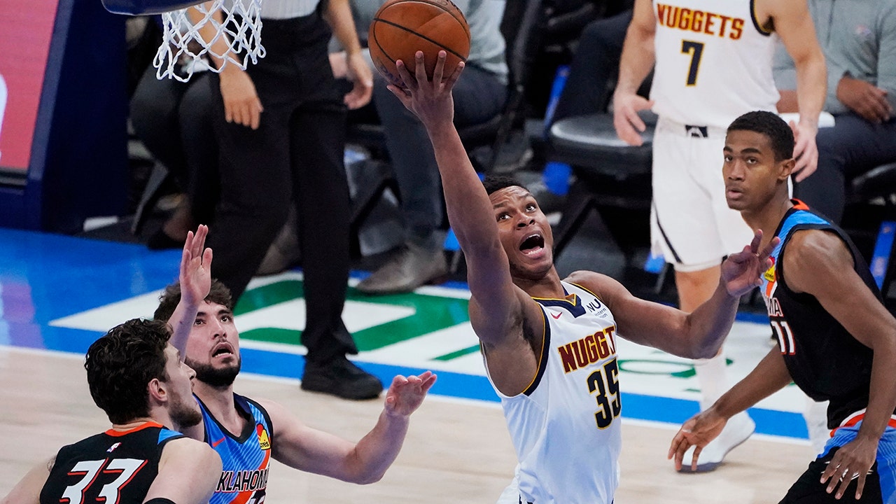 Jamal Murray, Nikola Jokic help Nuggets rout Thunder 126-96