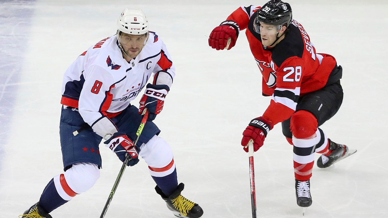 Ovechkin scores game-winner as Capitals sweep Devils 3-2