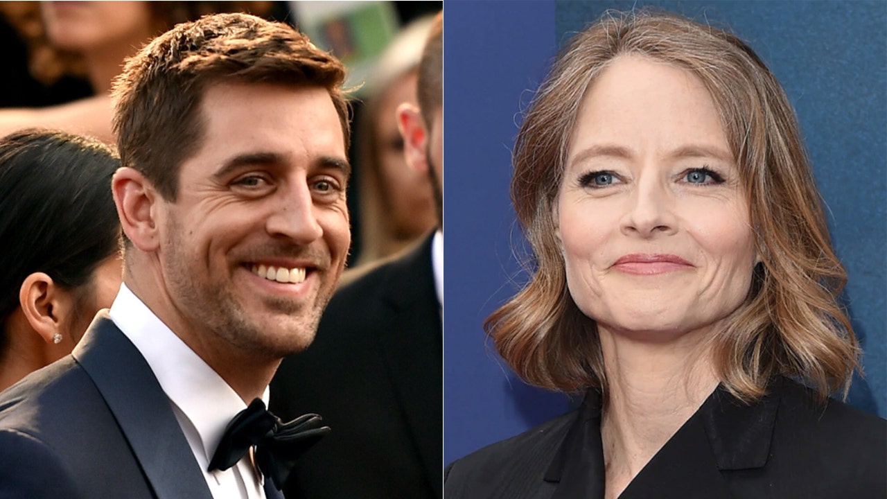 Aaron Rodgers’ strange cry with Jodie Foster suddenly makes sense