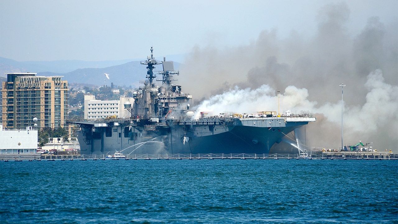 USS Bonhomme Richard, Navy assault ship damaged by fire, should be sunk, lawmakers say
