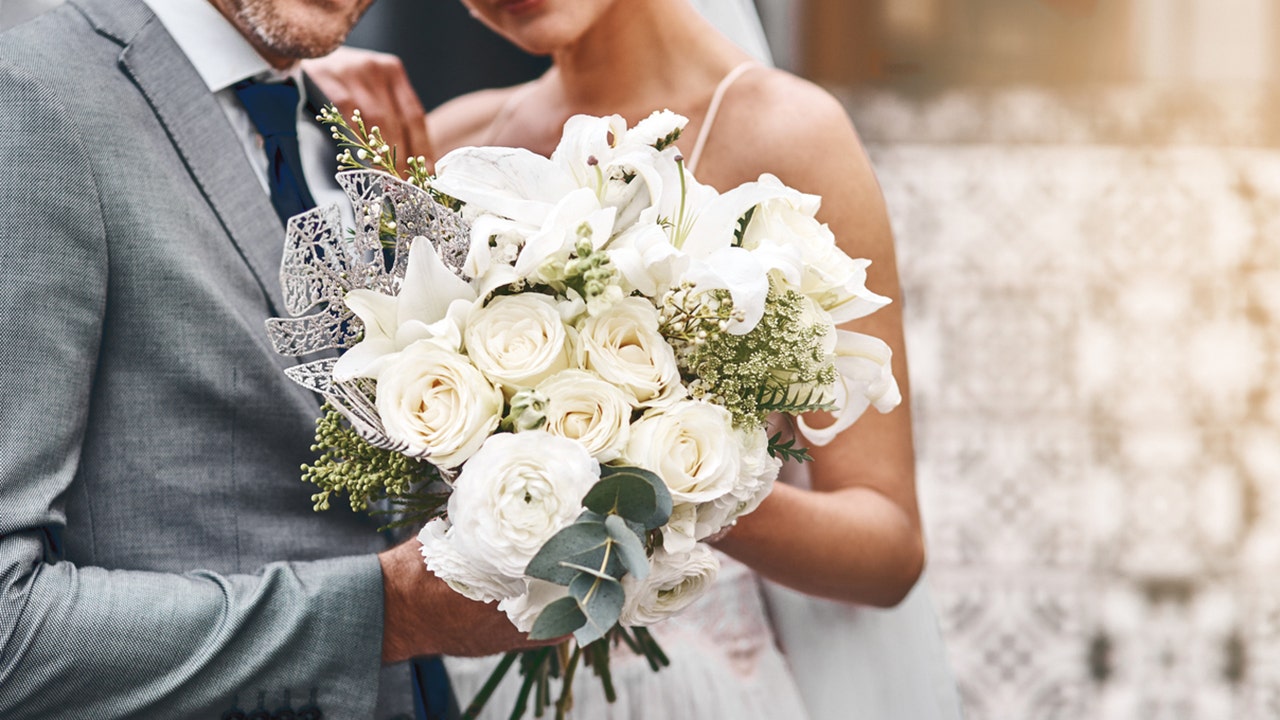 NYC’s new Vegas-style wedding chapel offers coronavirus-safe ceremonies