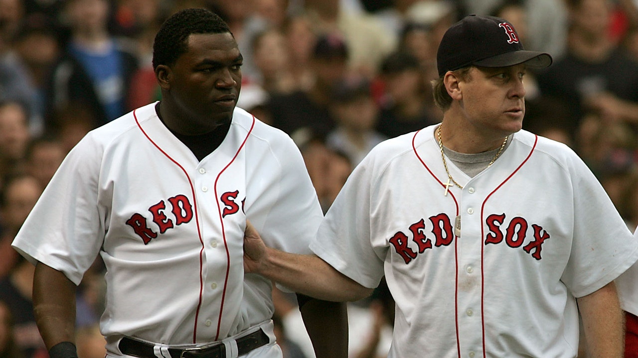 Ortiz: I have 'faith' Schilling will be elected to HOF this year