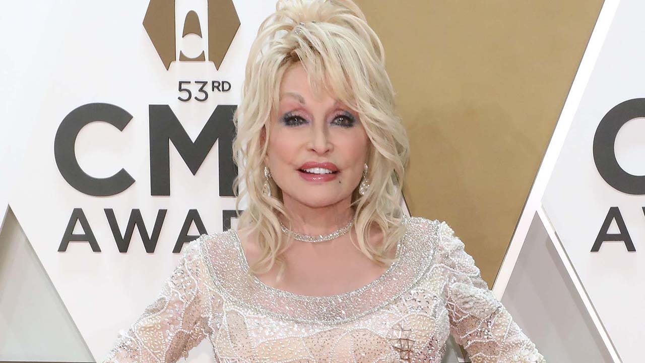 Dolly Parton records ‘9 to 5’ for upcoming Super Bowl commercial