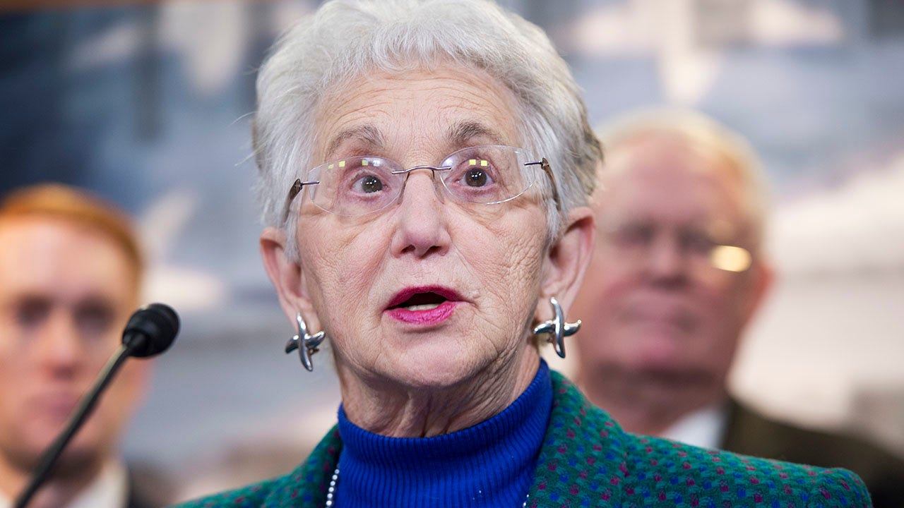 Rep. Virginia Foxx becomes 5th House member fined for failing to pass through metal detectors