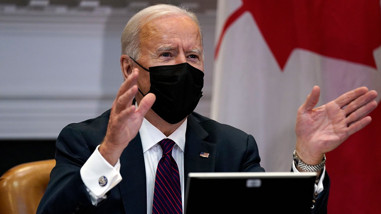 Biden admin to send 25M masks to community health centers, food pantries