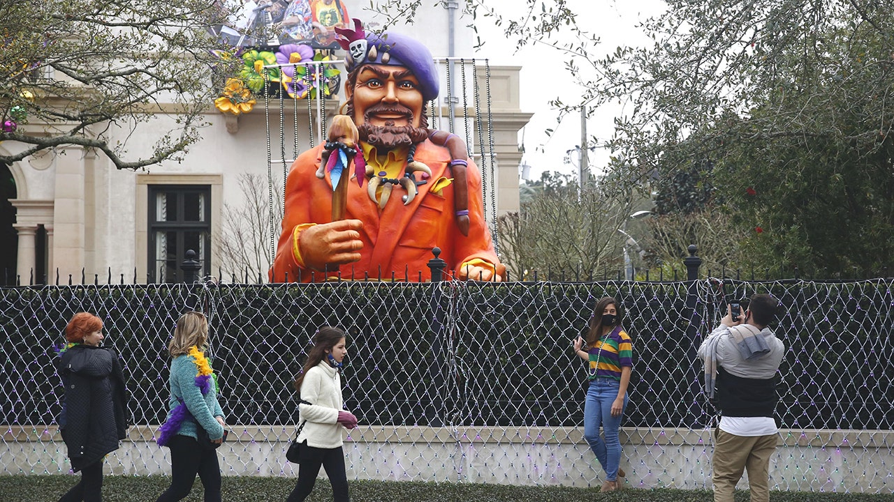Mardi Gras 2021: New Orleans embracing smaller celebrations on one of the Big Easy's biggest nights
