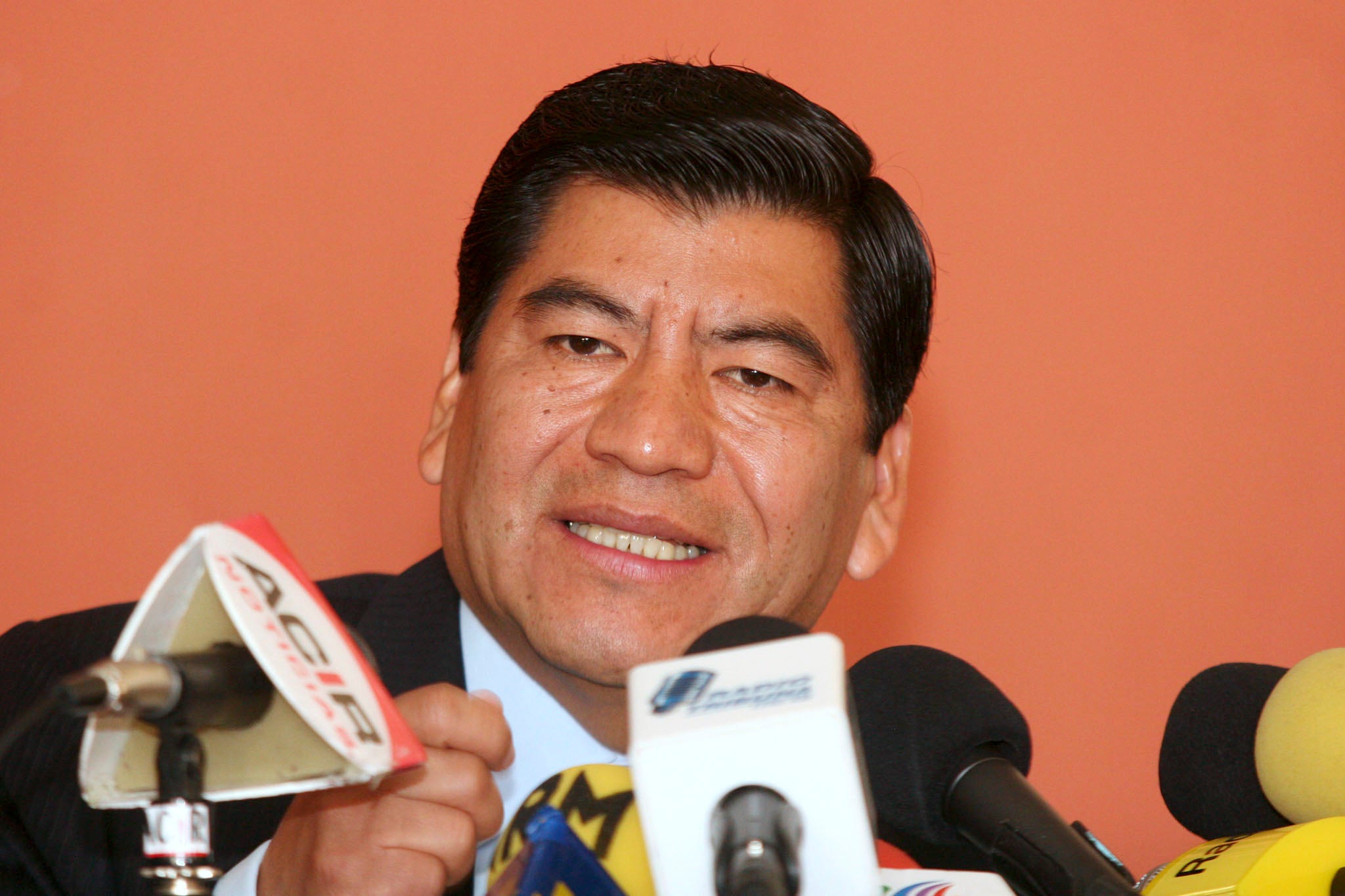 Mexico arrests former governor in case of tortured journalist