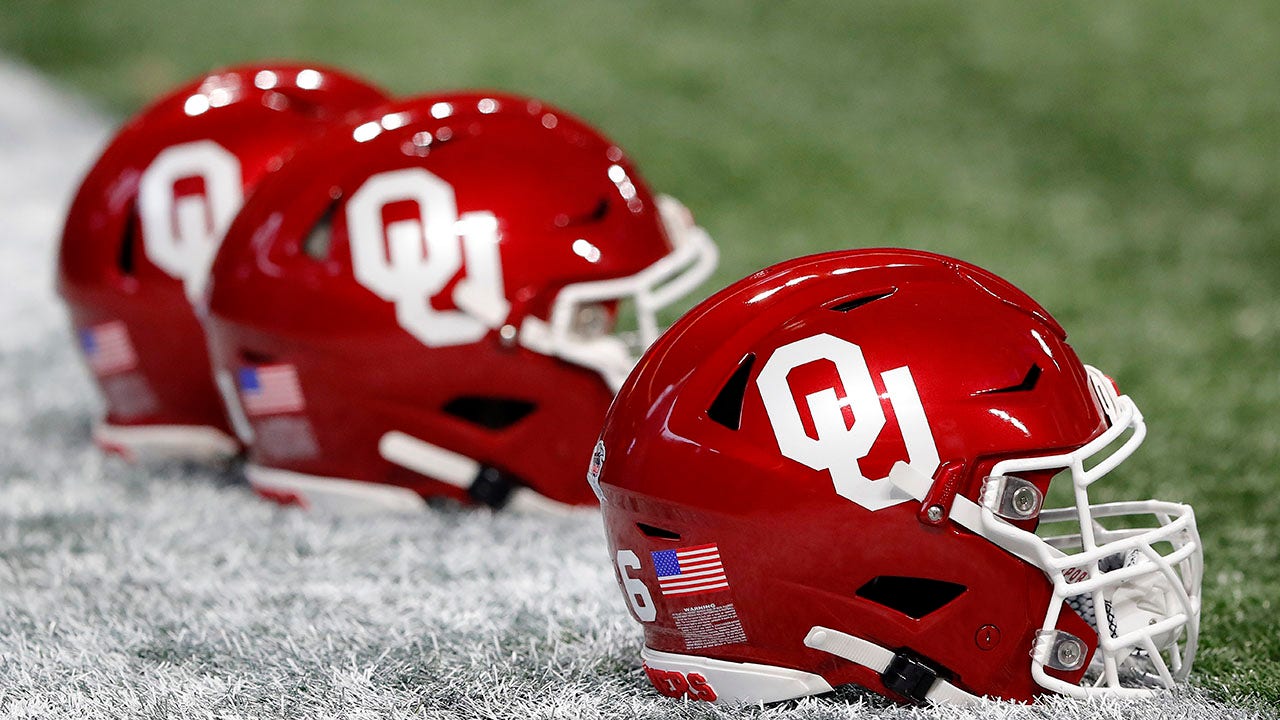 Man who punched Oklahoma football player in a bar fight speaks loudly