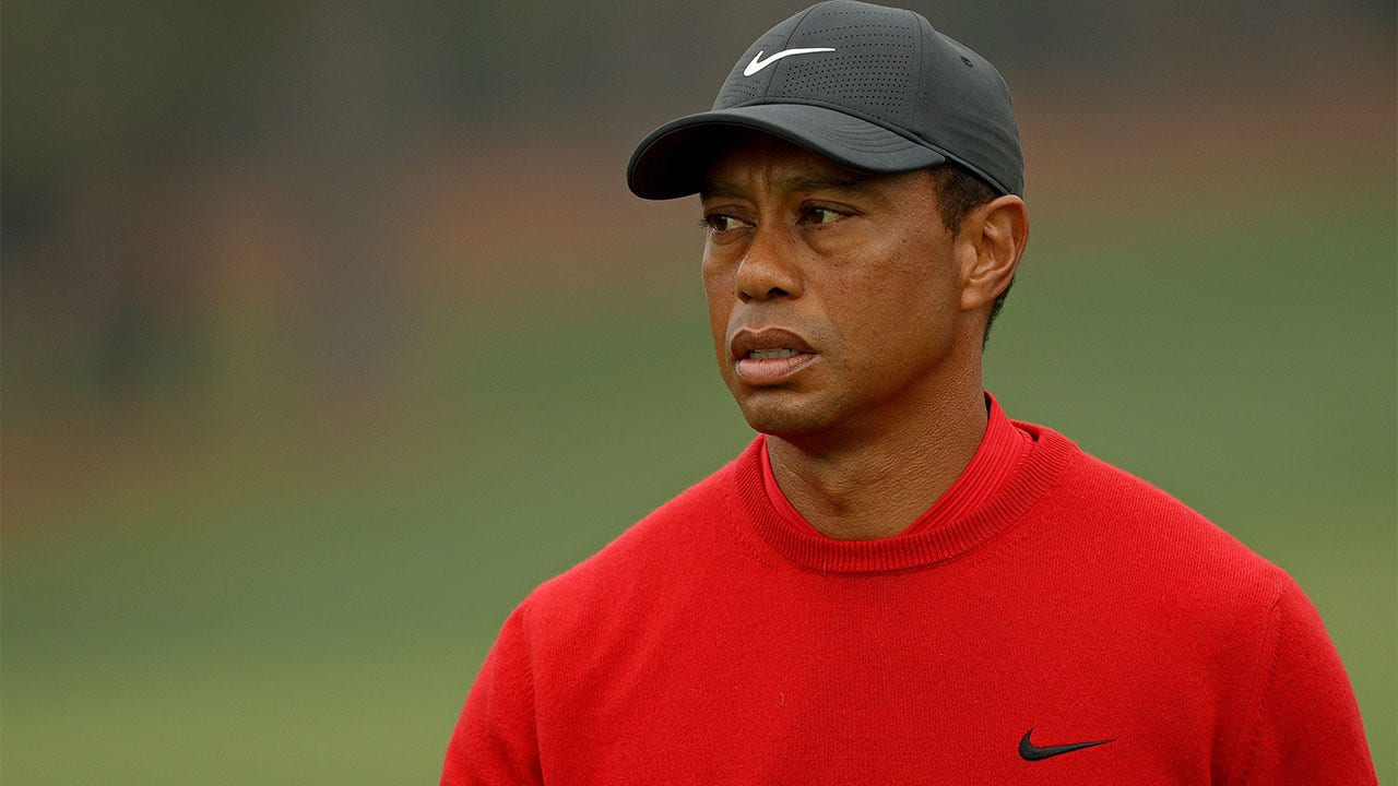 Celebrities react to Tiger Woods' car crash: 'Prayers up for the GOAT'