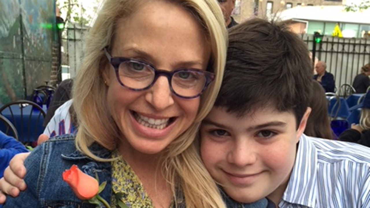 Dr. Laura Berman says Apple policy prevents access to son’s iPhone after overdosing