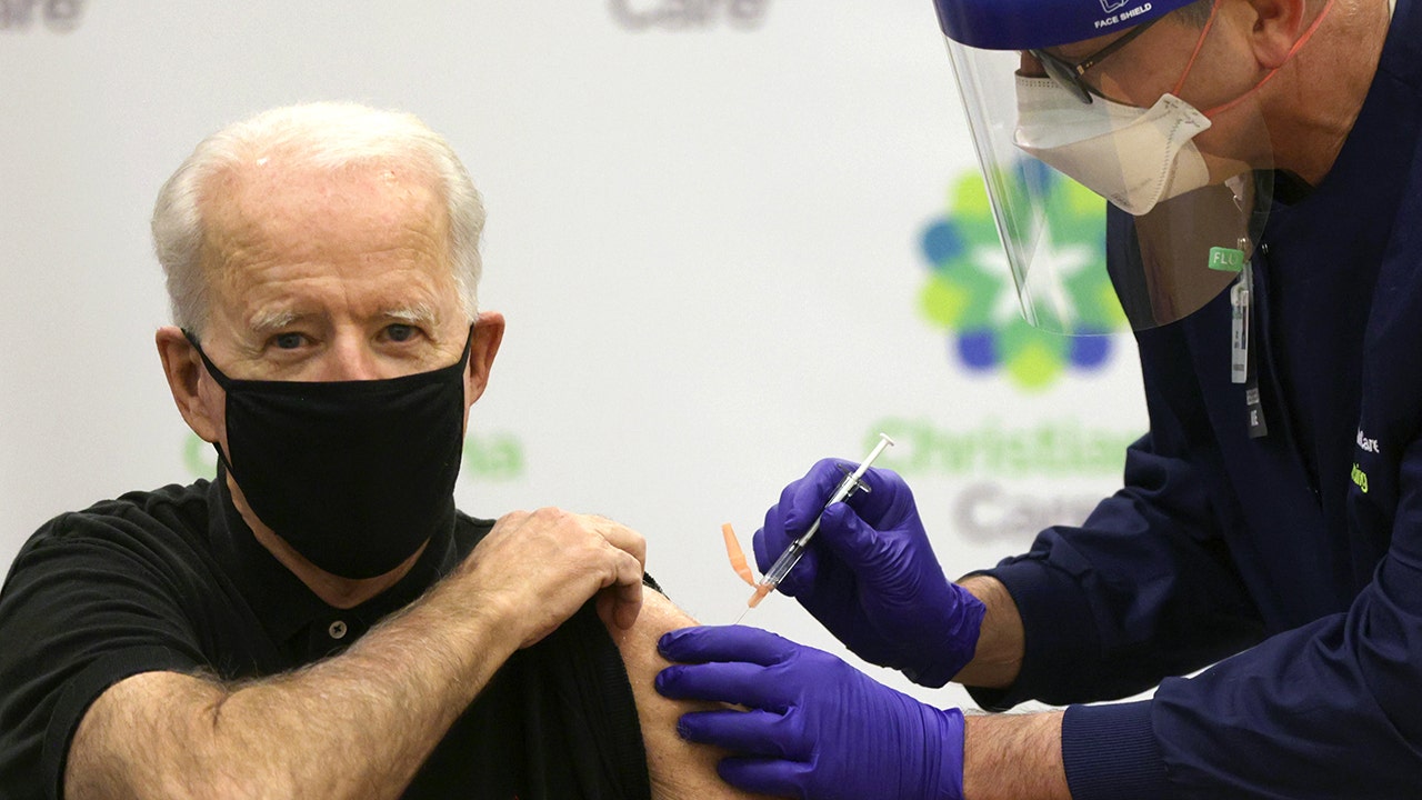 Biden supports vaccines for undocumented immigrants: Psaki