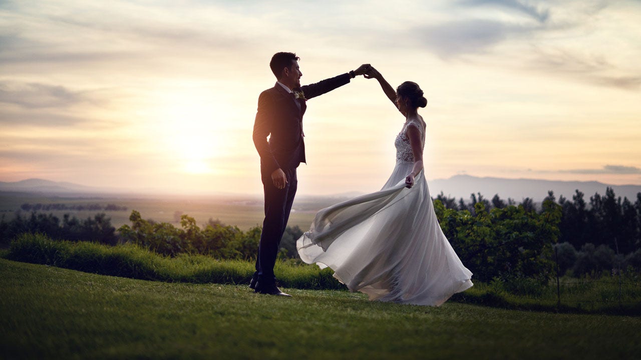 Outdoor weddings rise in popularity