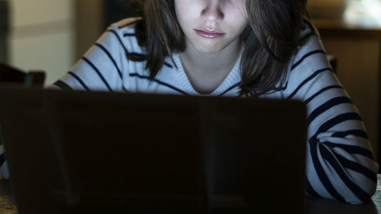 1280px x 720px - Majority of teenagers report consuming pornography, average age of first  seeing porn is 12: Study | Fox News