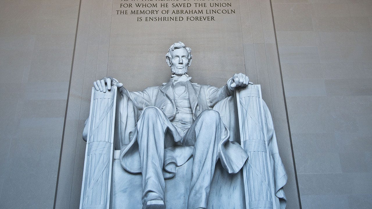 Lincoln Memorial art exhibit in Massachusetts celebrates monument’s 100th anniversary