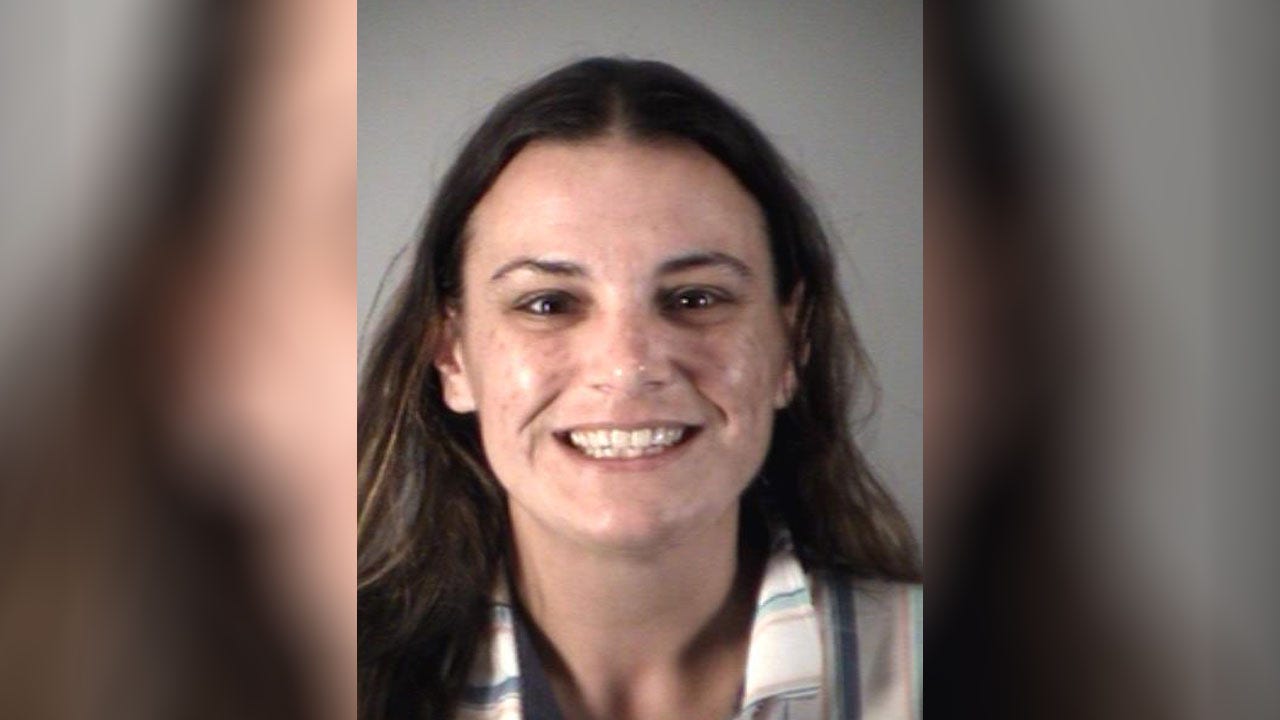 Longhorn Steakhouse customer arrested after taking off shoes, harassing customers