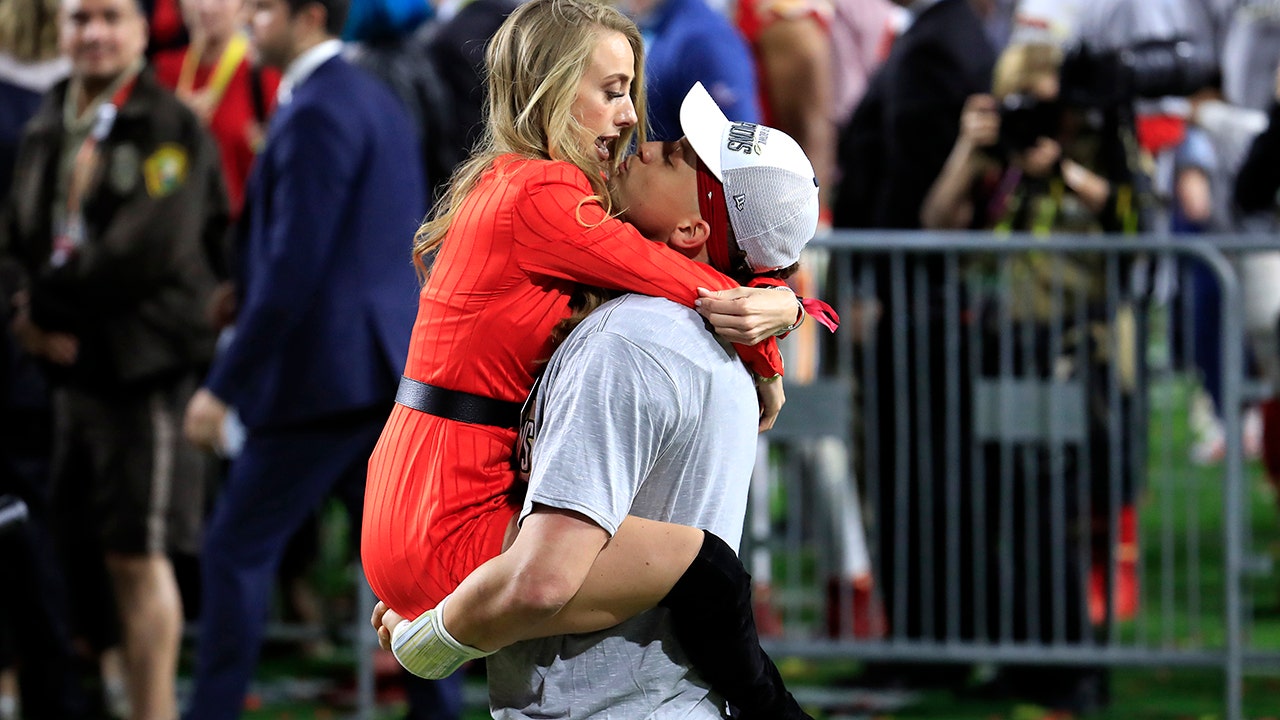 Patrick Mahomes' Wife Brittany Slips on Sneakers at Super Bowl 2023 –  Footwear News