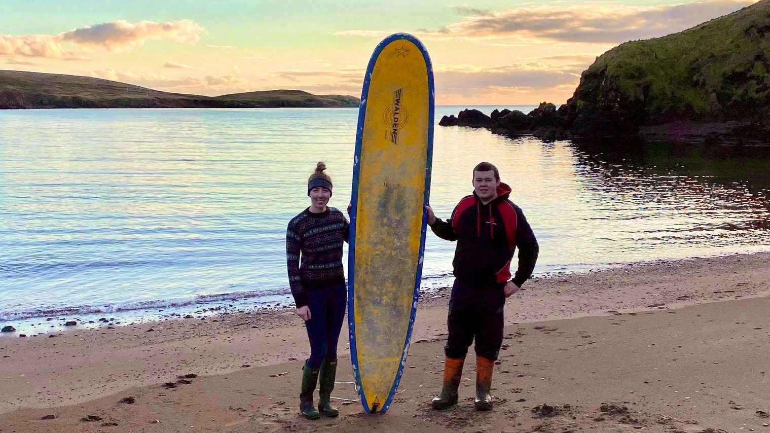 The British man’s lost surfboard returned after drifting 400 kilometers to Shetland Islands