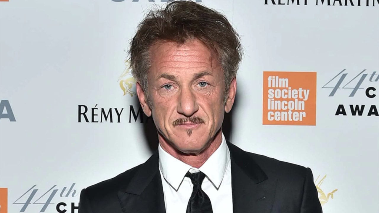 Sean Penn's hair at Golden Globes trends on social media