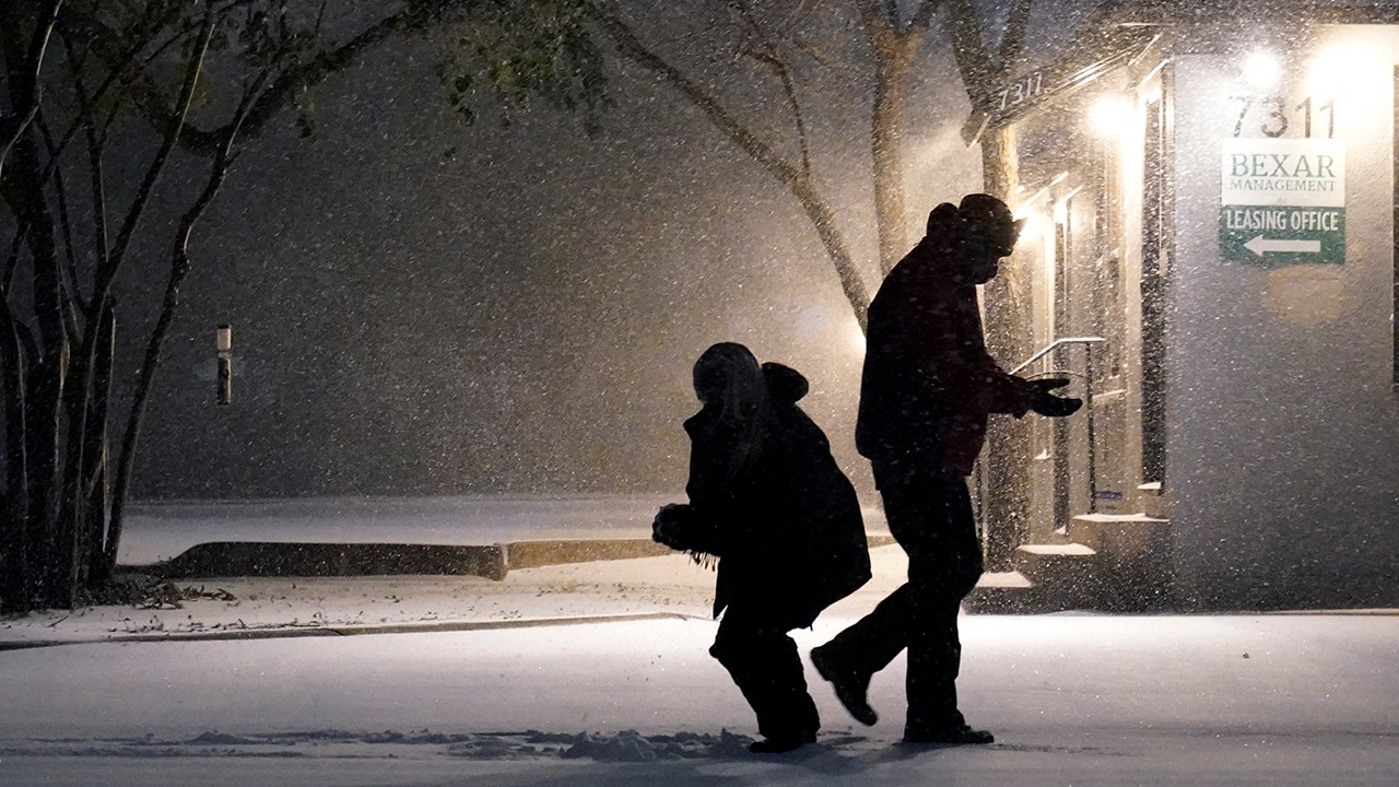 ‘Unprecedented’ winter storm in Texas leaves 2M without power amid icy temperatures