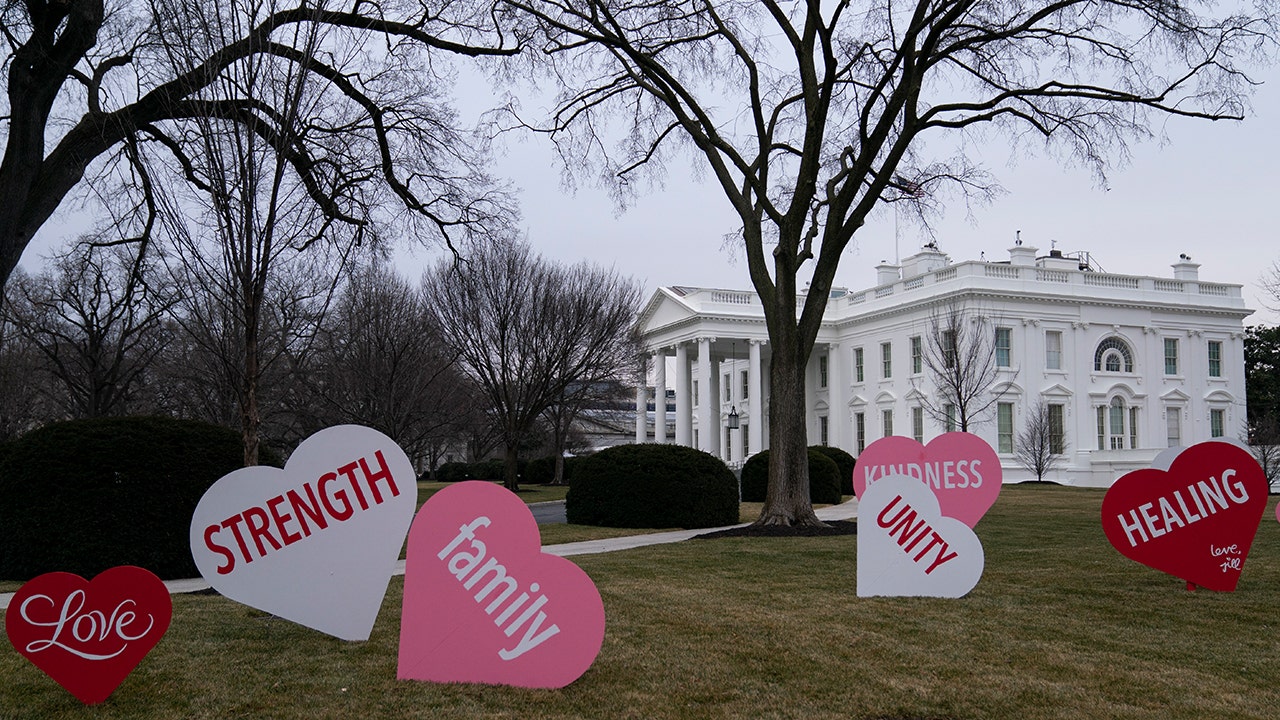 Biden’s Valentine’s Day tour on White House lawn garners ‘cotton candy questions’ from press: Concha