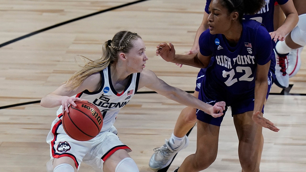 Bueckers helps UConn rout High Point 102-59 in NCAA opener