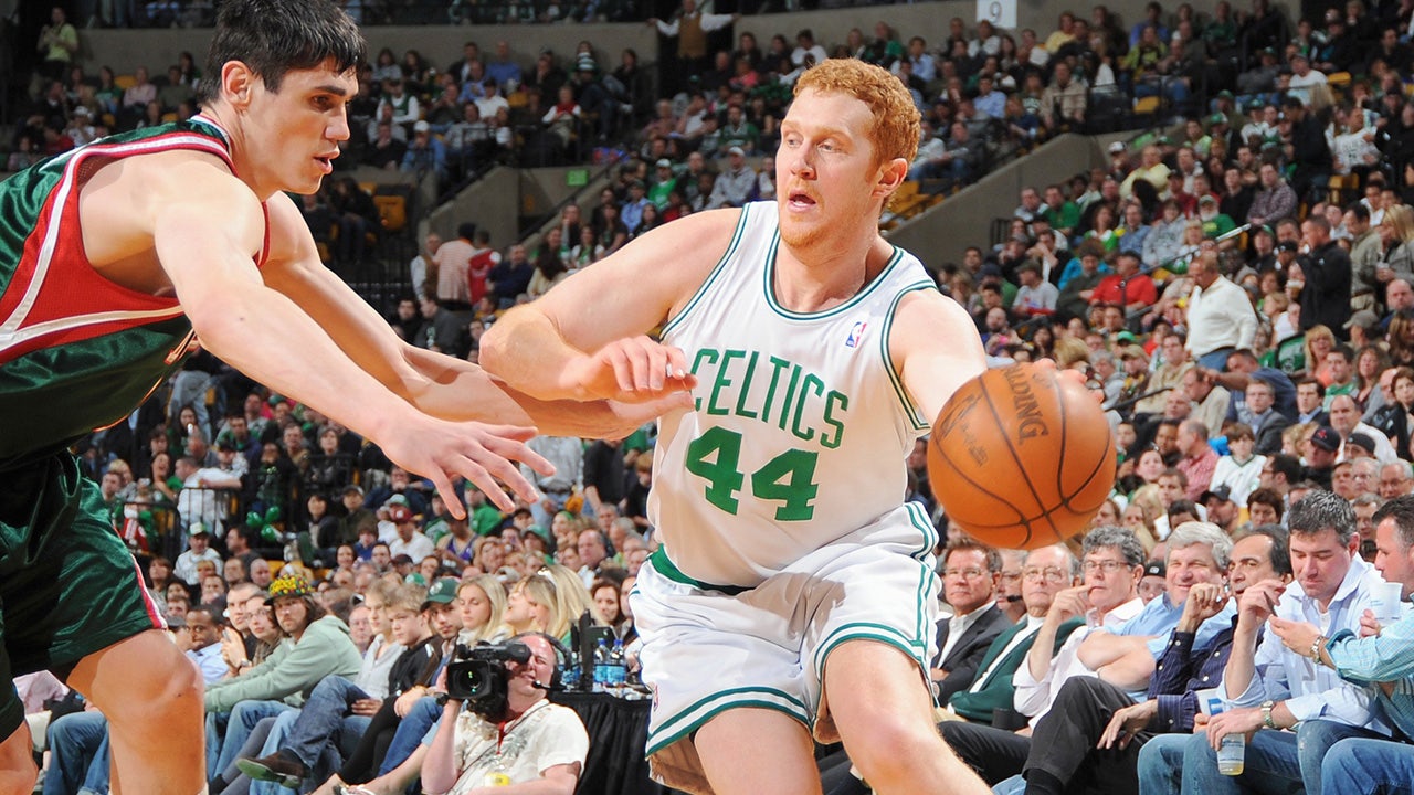 Brian Scalabrine joins Comcast SportsNet full time - The Boston Globe