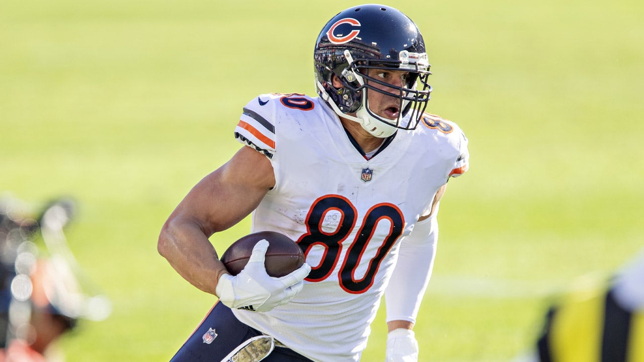 Chicago Bears: Jimmy Graham is living up to his contract